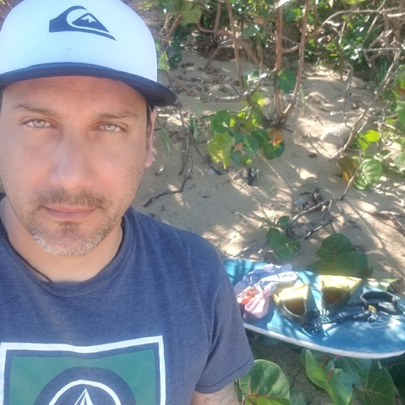 Meet your Posher, Axel - Picture 1 of 1